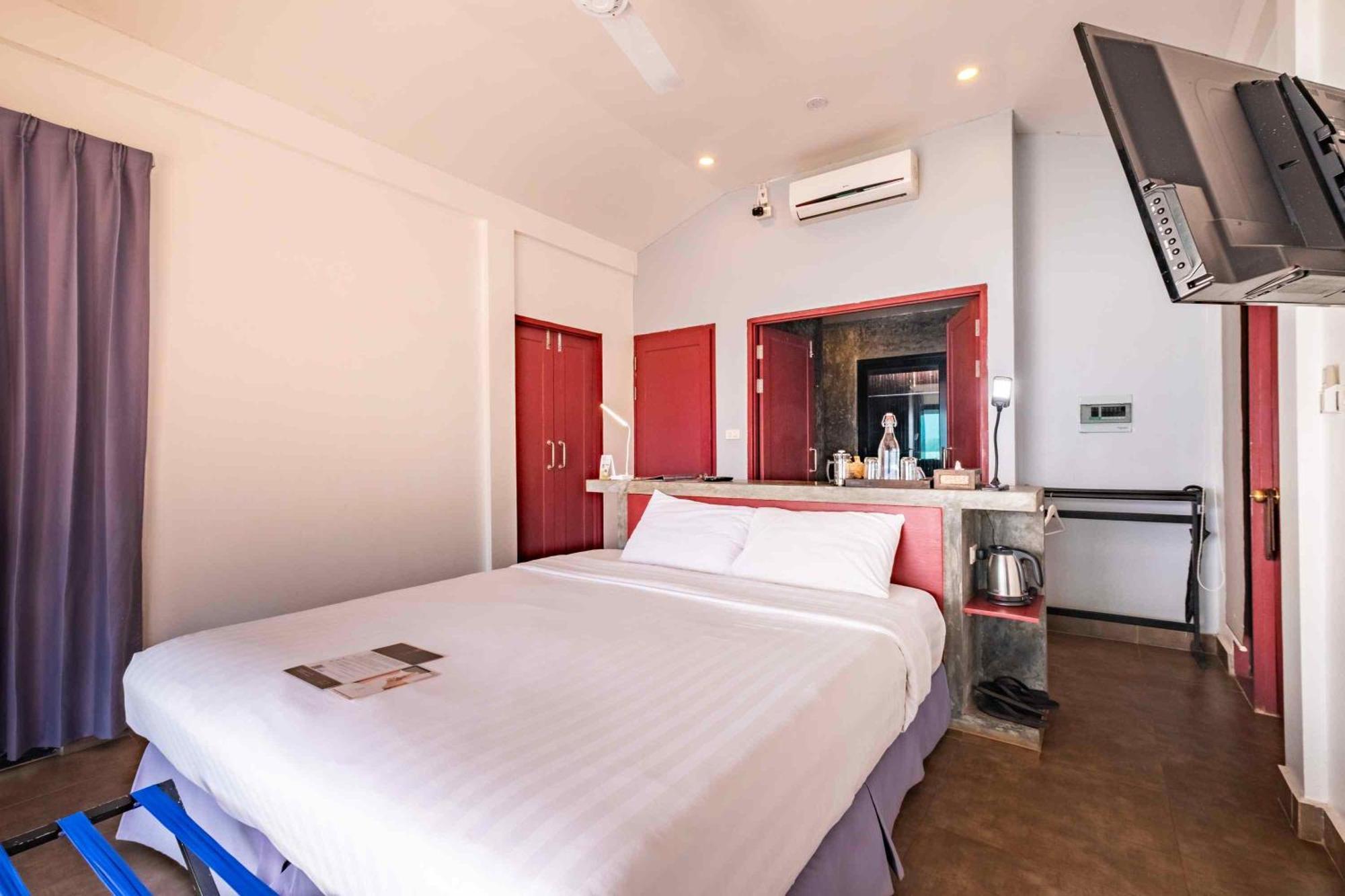 The Sanctuary Nam Ngum Beach Resort Ванг-Виенг Экстерьер фото